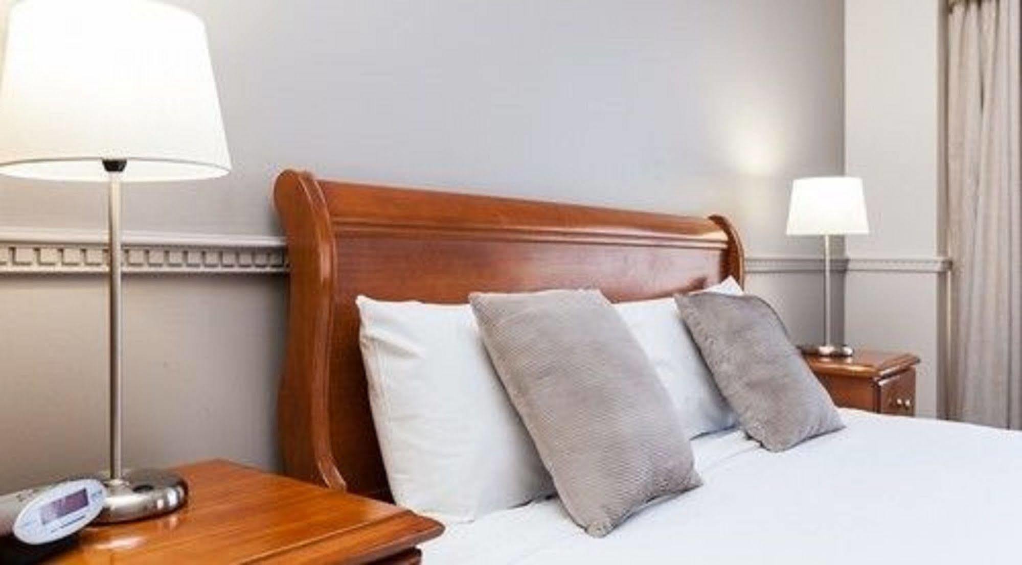 Majestic Tynte Street Apartments Аделейд Екстериор снимка
